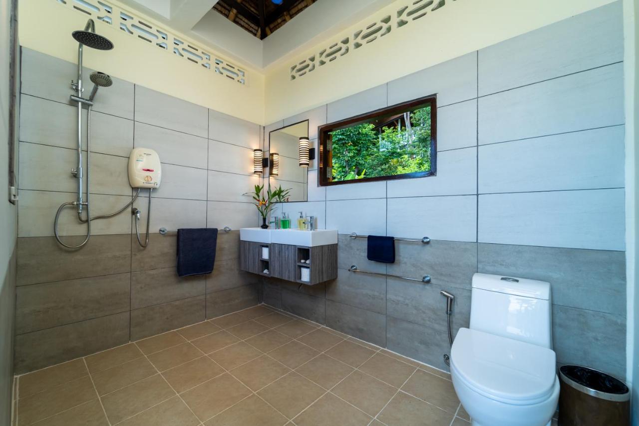 White Azure Villa Koh Phangan Praia de Than Sadet Exterior foto